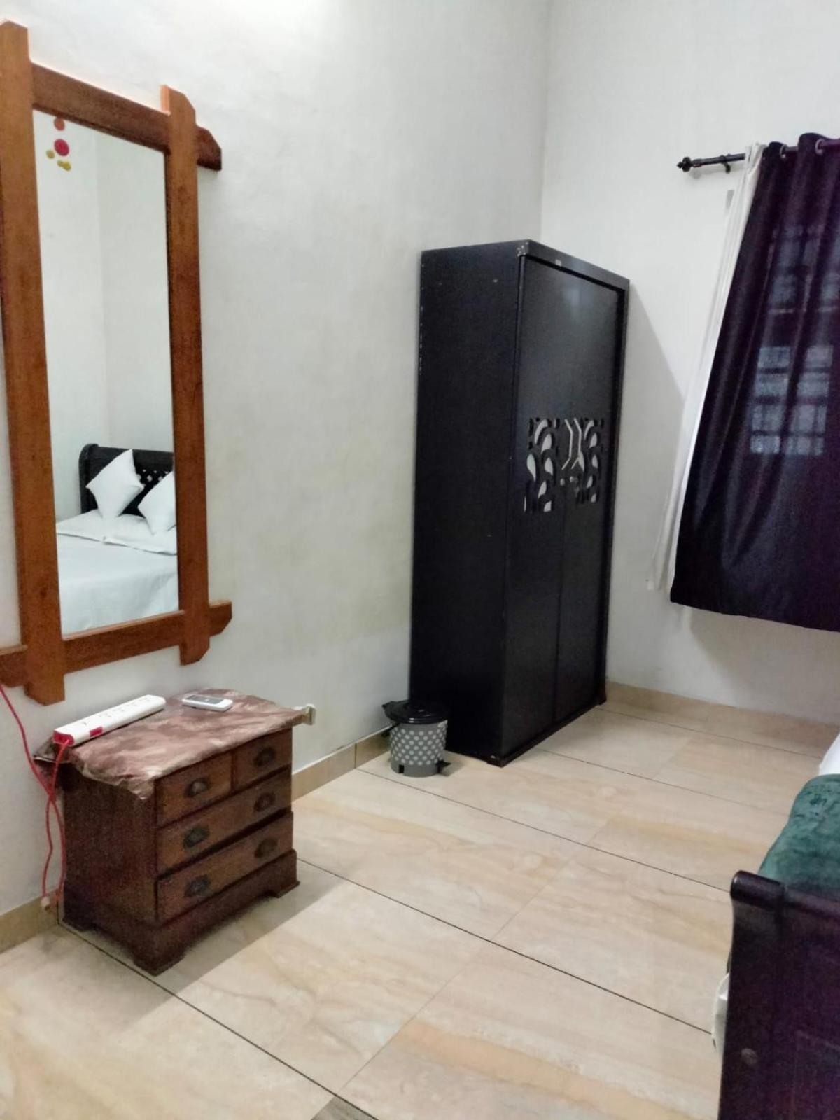 Green Island Homestay Riverside Кожикоде Экстерьер фото